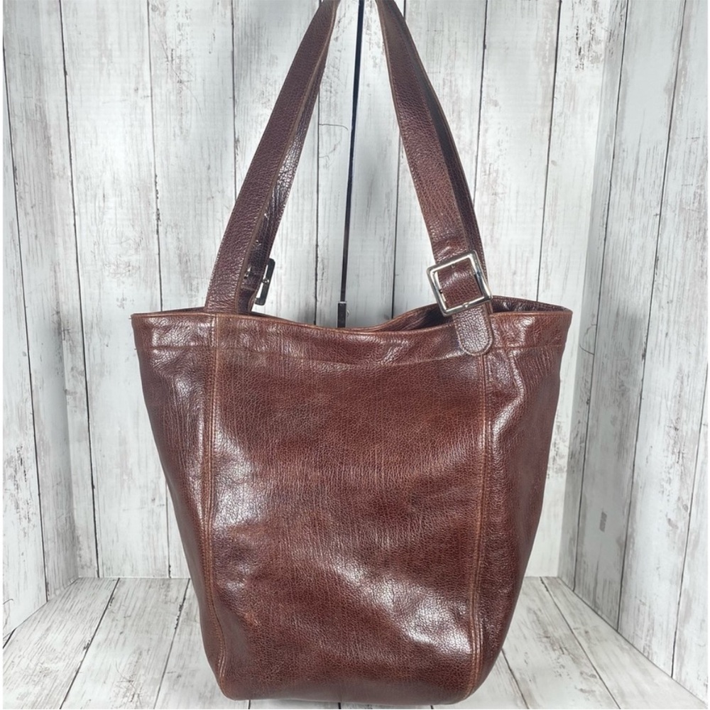 Navasota Large Chocolate Brown Leather Textured Bucket Shoulder Tote Bag